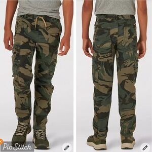 Wrangler Camo Cargo Pants